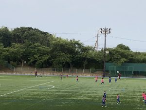 小学生最後のサッカー公式戦6年生を出すか上手い5年生を出すかについて