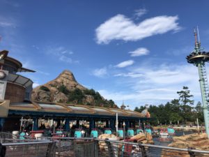 子供のサッカーで補欠問題や引退が起きるのも、生涯スポーツと捉えてないからなんじゃね?